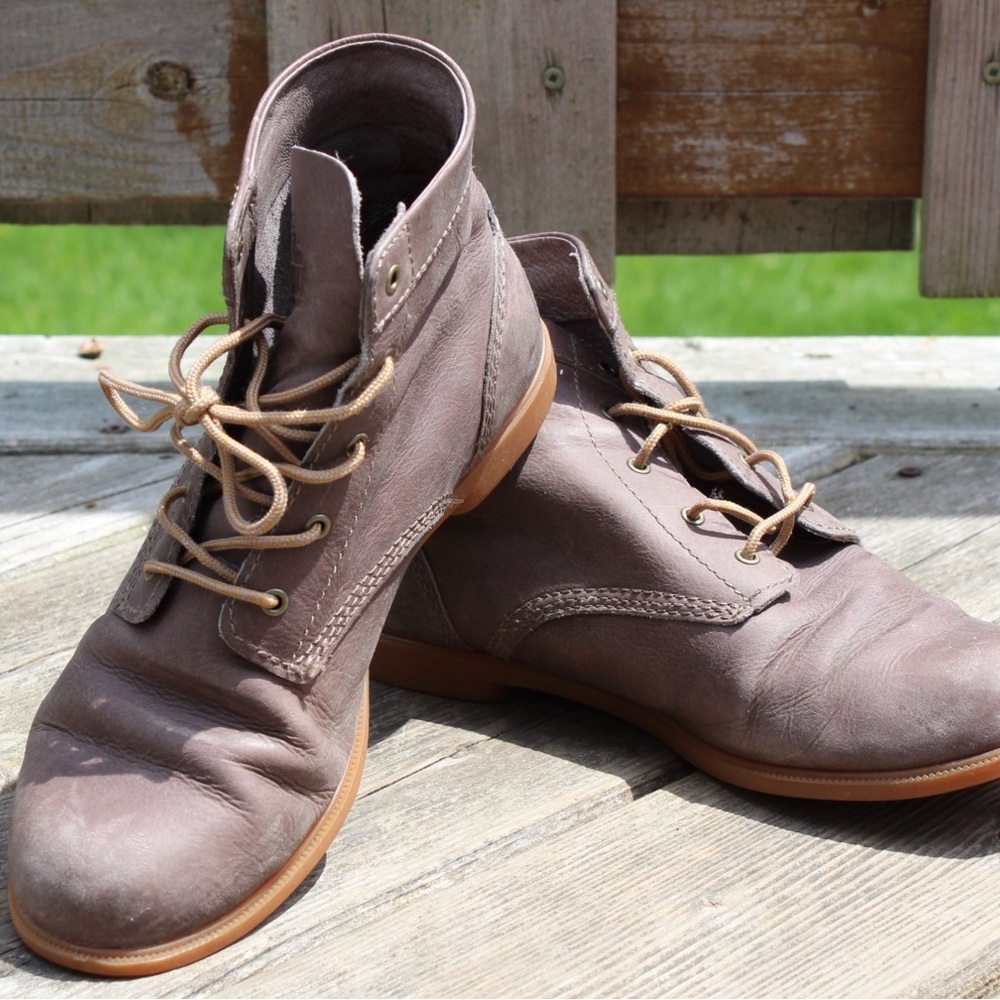 Kodiak ankle boots